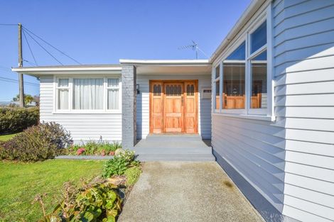 Photo of property in 374 High Street South, Carterton, 5713