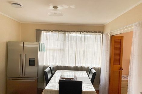 Photo of property in 28 Regent Street, Silverdale, Hamilton, 3216