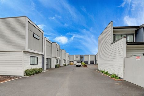 Photo of property in 2/195 Massey Street, Frankton, Hamilton, 3204