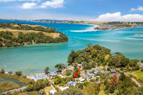 Photo of property in 400 Leigh Road, Whangateau, Warkworth, 0985