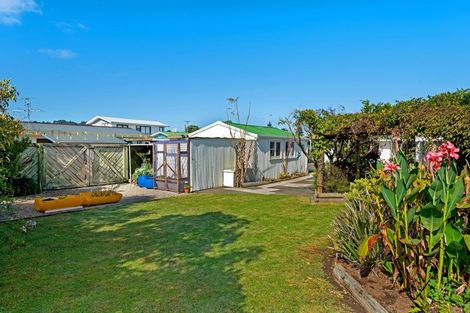 Photo of property in 103 Awapuni Road, Awapuni, Gisborne, 4010
