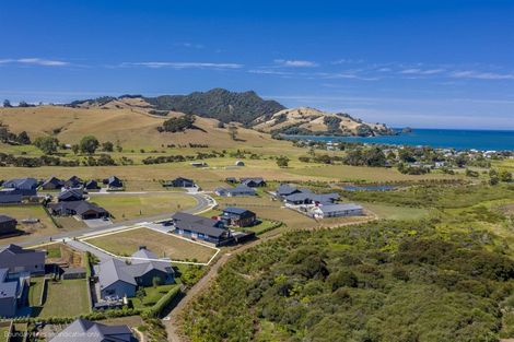 Photo of property in 6 Powhiri Place, Wharekaho, Whitianga, 3510