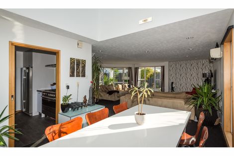 Photo of property in 1a Dulles Place, Papanui, Christchurch, 8053