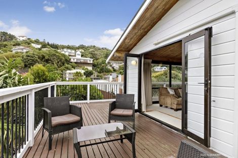 Photo of property in 25 Severn Street, Island Bay, Wellington, 6023