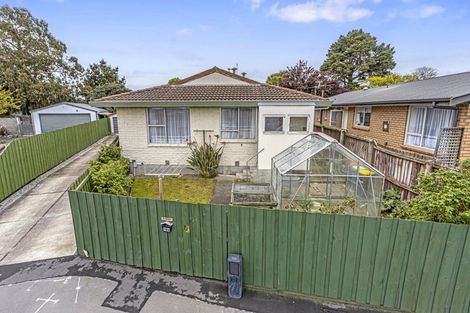 Photo of property in 1/18 Leonie Place, Aranui, Christchurch, 8061