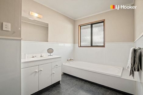 Photo of property in 71 Koremata Street, Green Island, Dunedin, 9018