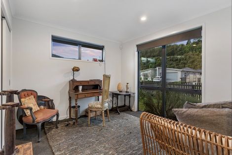 Photo of property in 68 Pakanga Grove, Pyes Pa, Tauranga, 3112