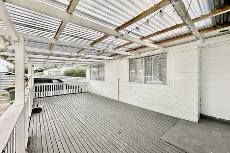 Photo of property in 57 Hyperion Drive, Randwick Park, Auckland, 2105
