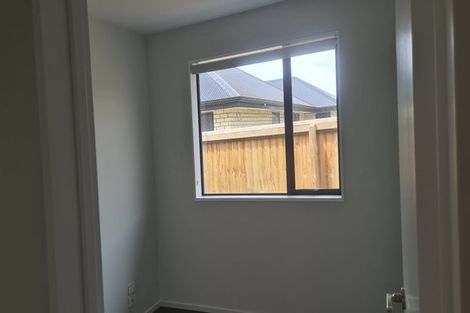 Photo of property in 12 Jack Rogers Road, Halswell, Christchurch, 8025