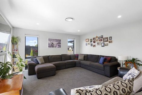 Photo of property in 16 Cherry Avenue, Darfield, 7510