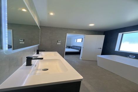 Photo of property in 58 Mettam Drive, Swanson, Auckland, 0614