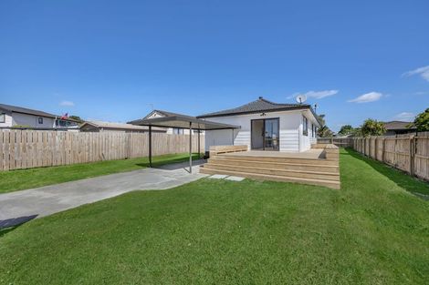Photo of property in 3/10 Ebenezer Way, Clendon Park, Auckland, 2103
