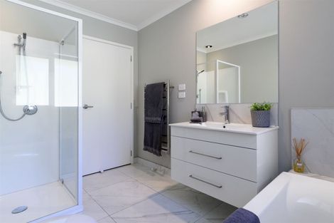 Photo of property in 59 Awataha Crescent, Pyes Pa, Tauranga, 3110