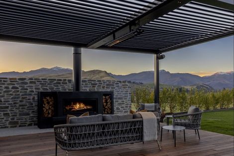 Photo of property in Kawarau Heights, 76 Kawarau Heights Boulevard, Lake Hayes, Queenstown, 9304