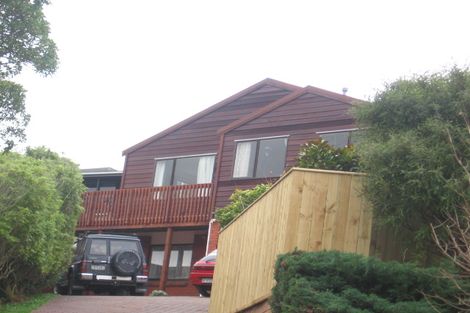 Photo of property in 15 Stonefield Place, Johnsonville, Wellington, 6037