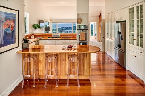 Photo of property in 4 Robieson Street, Roseneath, Wellington, 6011