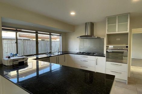 Photo of property in 3 Tivoli Court, Flat Bush, Auckland, 2019
