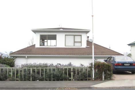 Photo of property in 26 Colenso Avenue, Hospital Hill, Napier, 4110