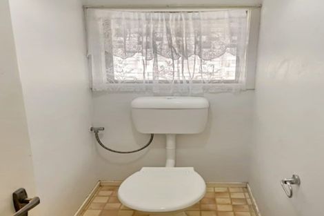 Photo of property in 6 Ervine Place, Bucklands Beach, Auckland, 2014