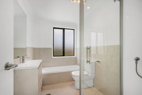 Photo of property in 27c O'meara Street, Swanson, Auckland, 0614