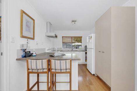 Photo of property in 220 Te Irirangi Drive, Flat Bush, Auckland, 2019