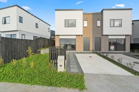 Photo of property in 62a Crestview Rise, Papakura, 2110