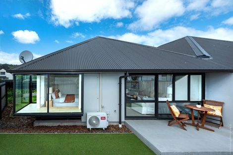 Photo of property in 4/71b Main Road, Redcliffs, Christchurch, 8081