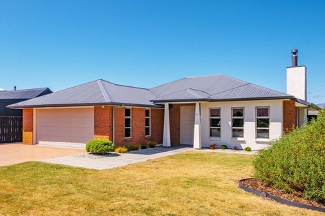 Photo of property in 20 Hewson Crescent, Lake Hawea, Wanaka, 9382