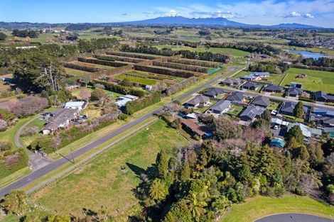 Photo of property in 3 Armstrong Avenue, Waitara, 4320