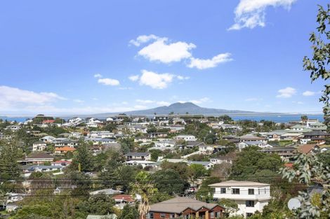 Photo of property in 12a Layton Road, Manly, Whangaparaoa, 0930