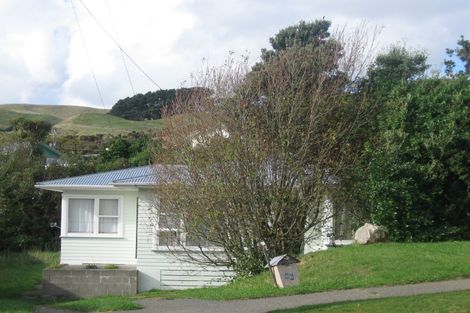 Photo of property in 45 Levant Street, Cannons Creek, Porirua, 5024