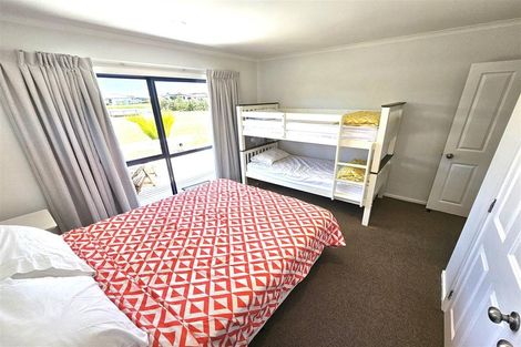 Photo of property in 133 Harbour Drive, Matarangi, Whitianga, 3592