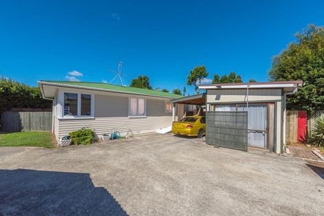 Photo of property in 50 Megan Avenue, Pakuranga Heights, Auckland, 2010