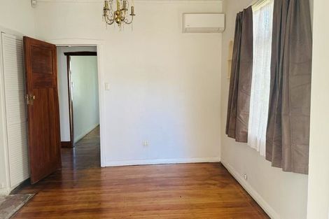 Photo of property in 38b Leighton Avenue, Waiwhetu, Lower Hutt, 5010