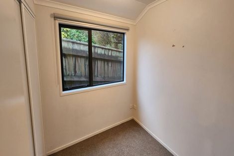 Photo of property in 3a Roto Street, Westown, New Plymouth, 4310