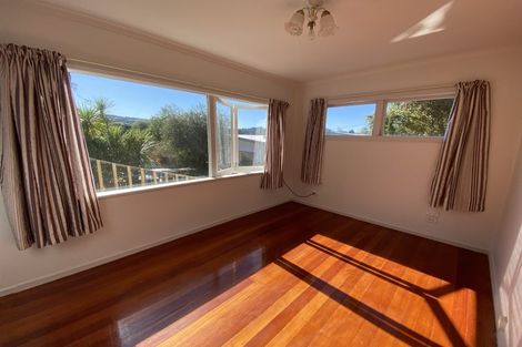 Photo of property in 16b Otanerua Road, Hatfields Beach, Orewa, 0931