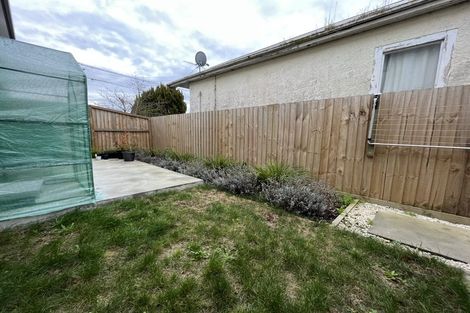 Photo of property in 2/52 Hills Road, Edgeware, Christchurch, 8013