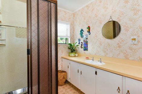 Photo of property in 52 James Cook Street, Havelock North, 4130