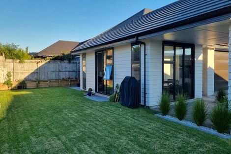 Photo of property in 7a Augusta Rise, Omokoroa, 3114