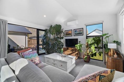 Photo of property in 33 Headley Drive, Lower Shotover, Queenstown, 9304