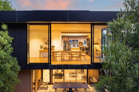 Photo of property in 19 Cass Bay Place, Cass Bay, Lyttelton, 8082