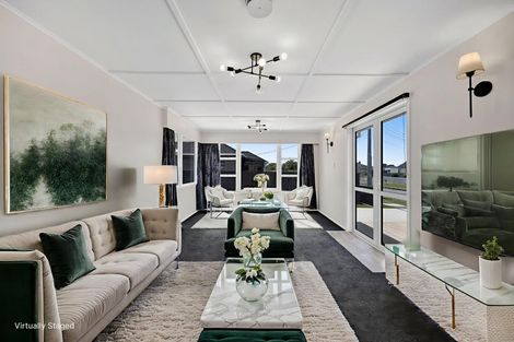 Photo of property in 1a Robbins Crescent, Hawera, 4610