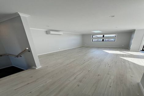 Photo of property in 6 Atutahi Lane, Papamoa Beach, Papamoa, 3118