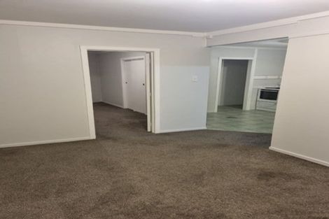Photo of property in 52 Cramond Drive, Mangere East, Auckland, 2024