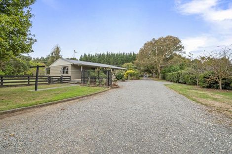 Photo of property in 21 Raumai Road, Bulls, 4894