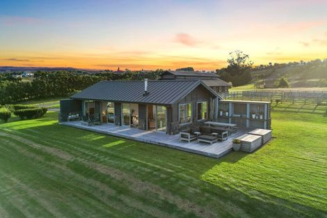 Photo of property in 175 Broomfields Road, Whitford, 2571