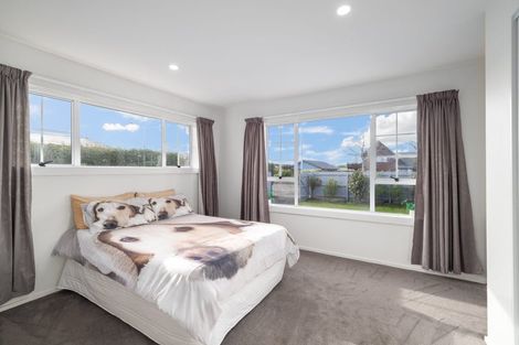 Photo of property in 225 Main Road North, Redwood, Christchurch, 8051