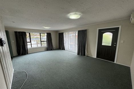 Photo of property in 1/172 Sawyers Arms Road, Bishopdale, Christchurch, 8053