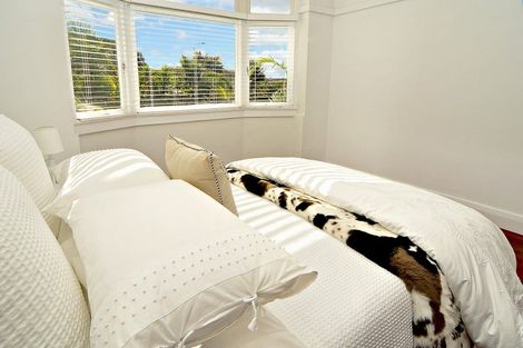 Photo of property in 684 Sandringham Road, Sandringham, Auckland, 1025