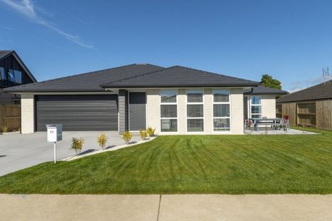 Photo of property in 77 Bert Wall Drive, Omokoroa, 3114